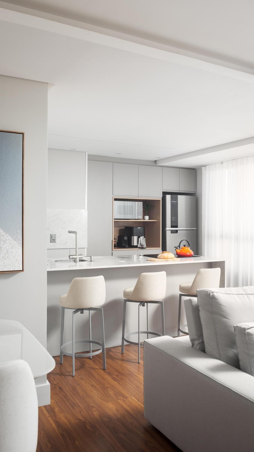 Dormitório com home office — projeto da Inova Arquitetura